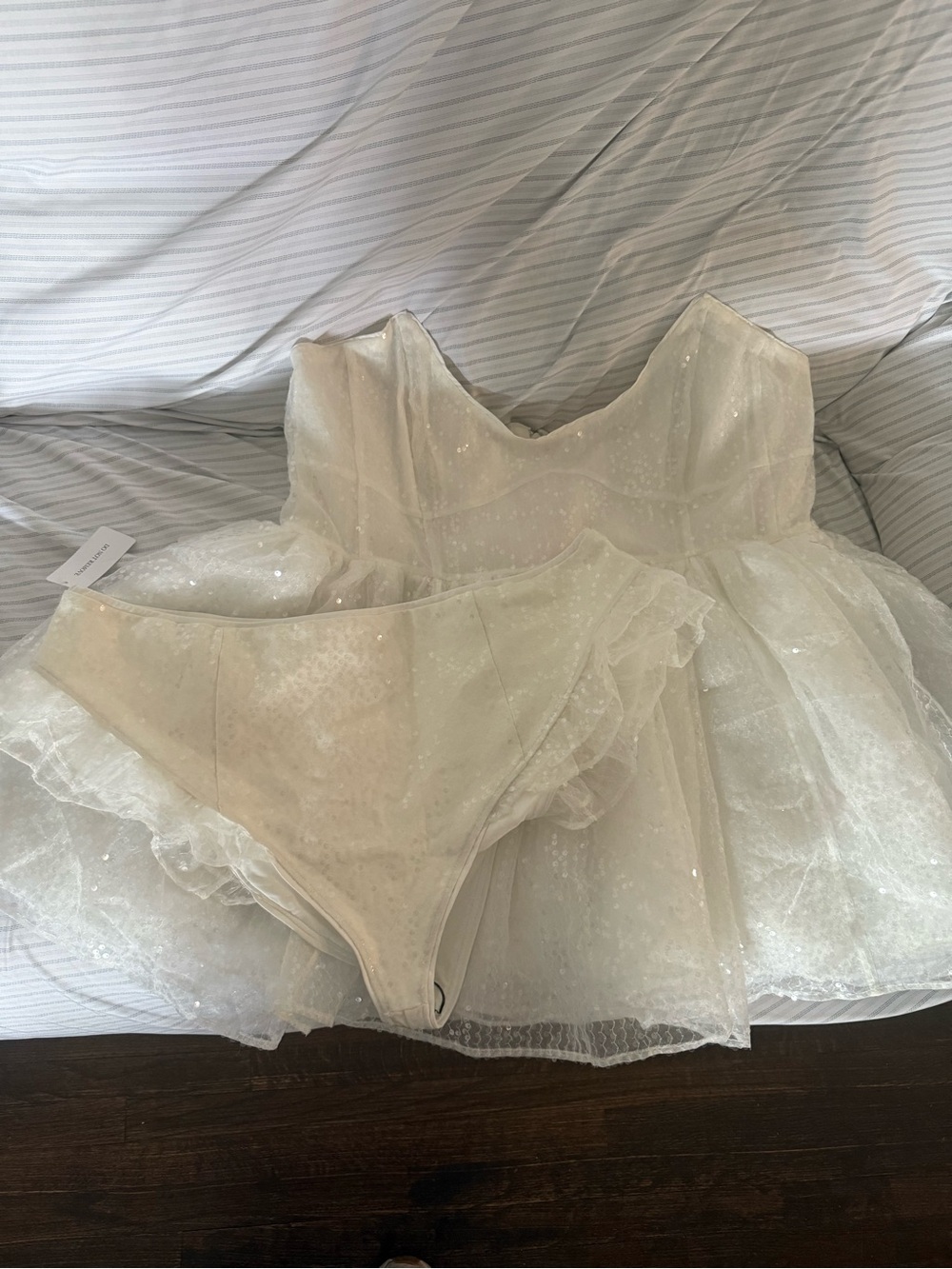Selkie 4x BNWT Frosted Veuve + Matching Panties - Picture 3 of 5